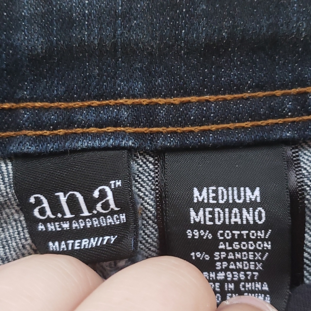 Maternity Capris - Picture 2 of 2